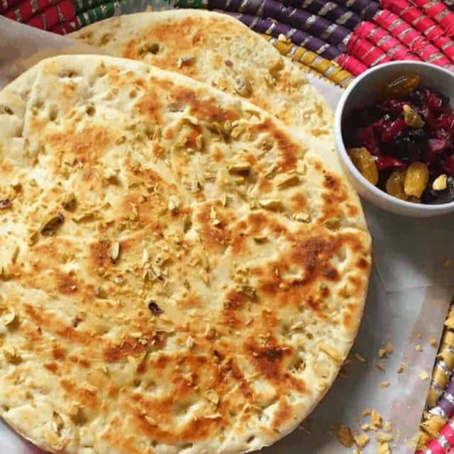 Peshawri Naan Tray.
