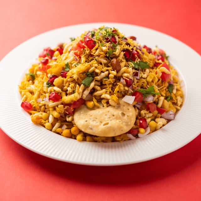 Bhel Puri Tray.