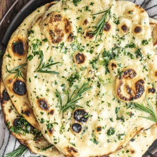 Rosemary Olive Naan