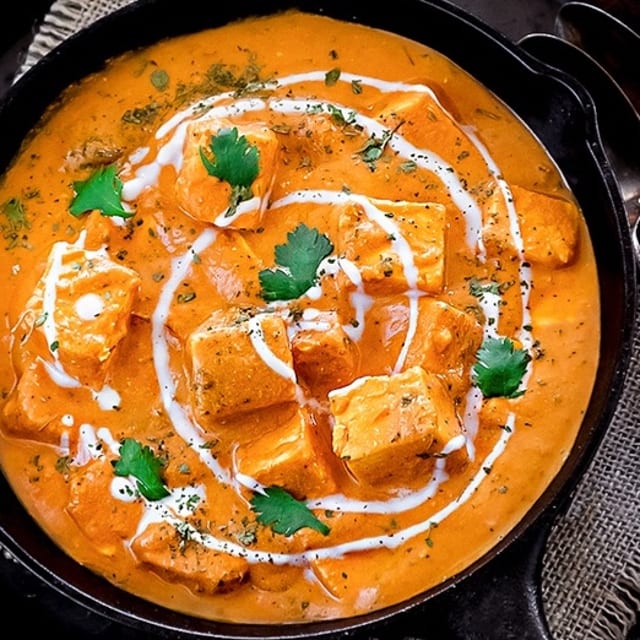 Paneer Makhani Tray.